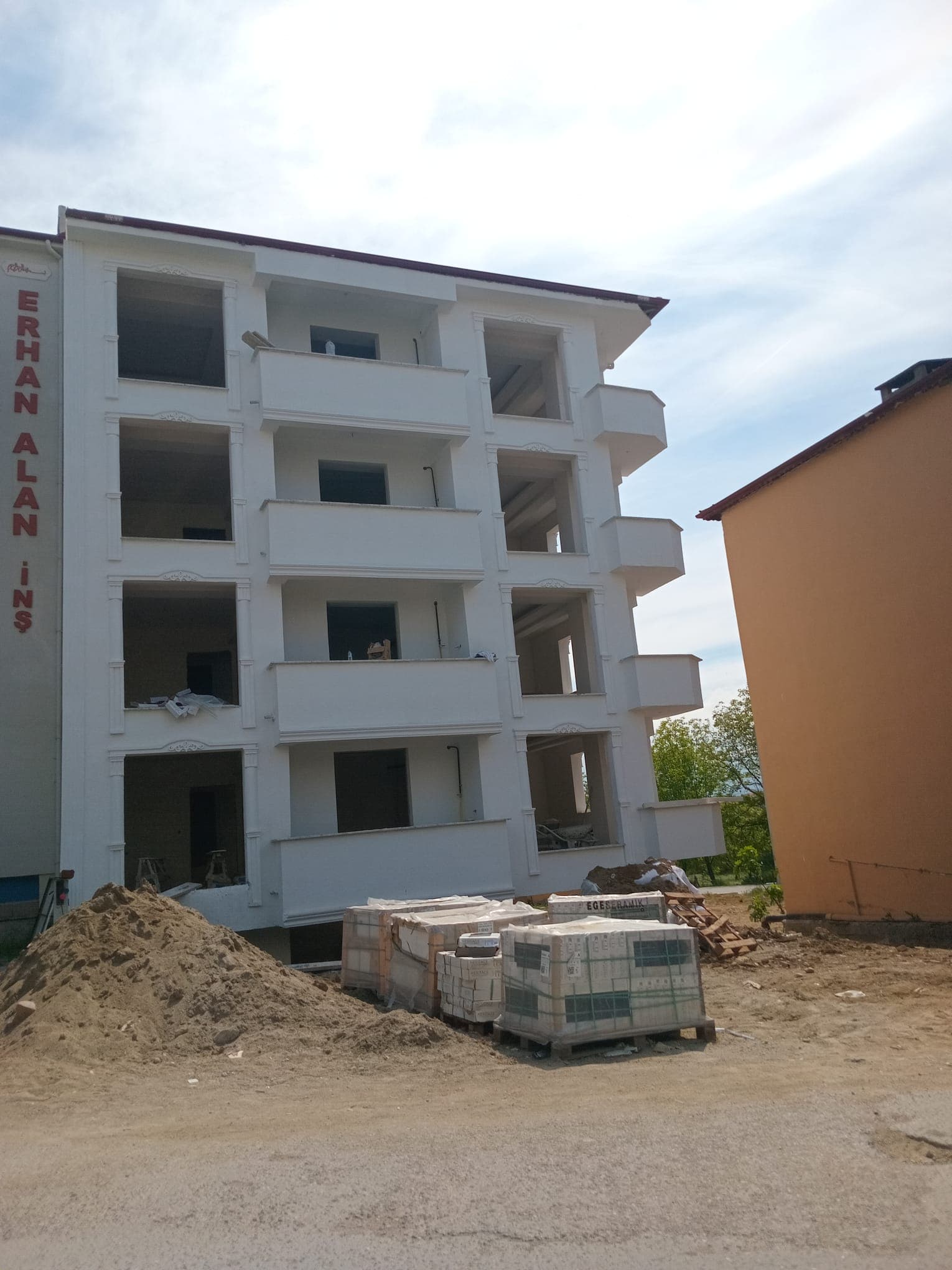 Akova Dekorasyon Dış Cephe çalışması 180